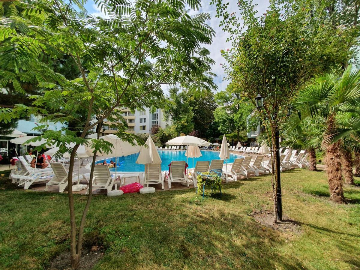 Yassen Holiday Village Slăntjev Brjag Exteriör bild