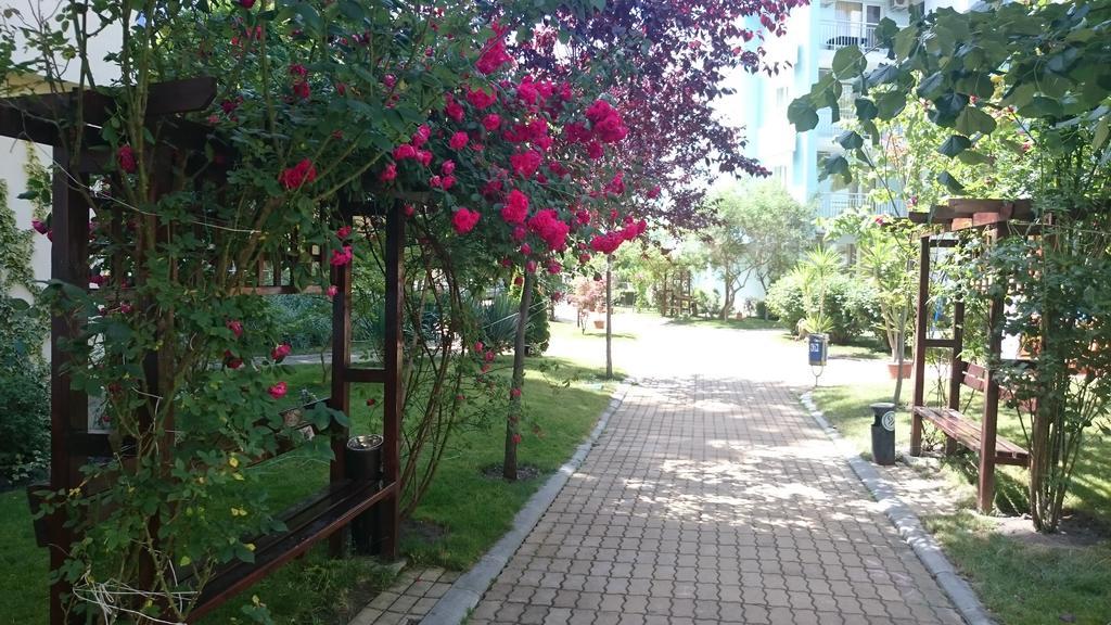 Yassen Holiday Village Slăntjev Brjag Exteriör bild